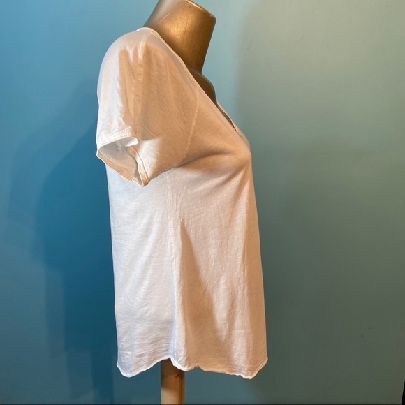 🛍️3/$30‎ Aritzia Wilfred white  t-shirt - Picture 4 of 5